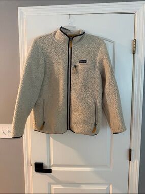 Patagonia Cream Retro Pile Jacket with Dark Trim